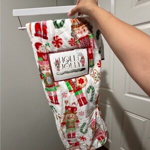 Holiday Blanket - Festive White and Red